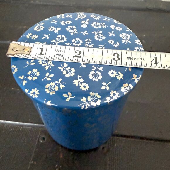 Vintage Tea Tin | Blue & White Floral Metal Lidded Storage Container | Cylinder - Picture 9 of 9